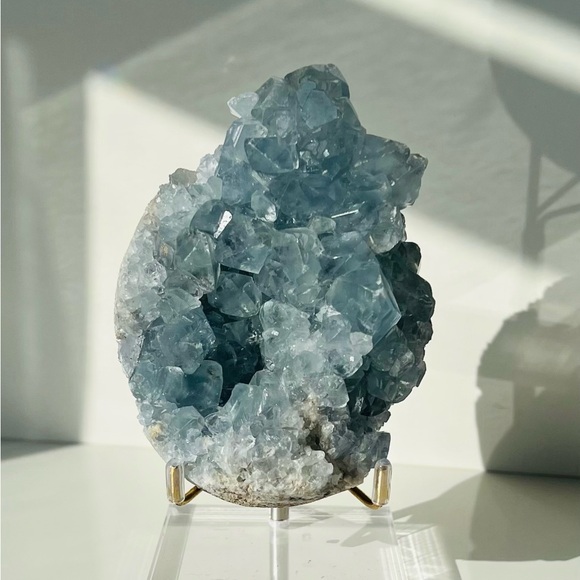 Celestite Cluster - Picture 8 of 13